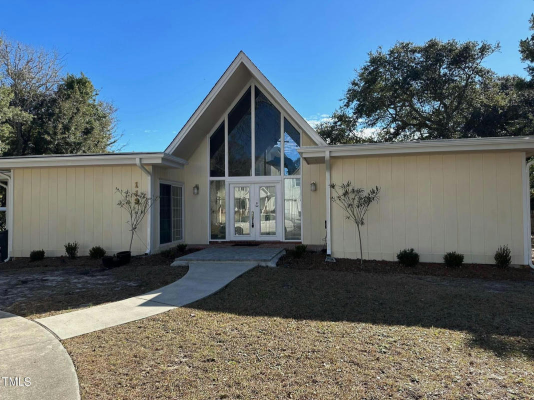 119 LOBLOLLY DR, Pine Knoll Shores, NC 28512 Single Family Residence