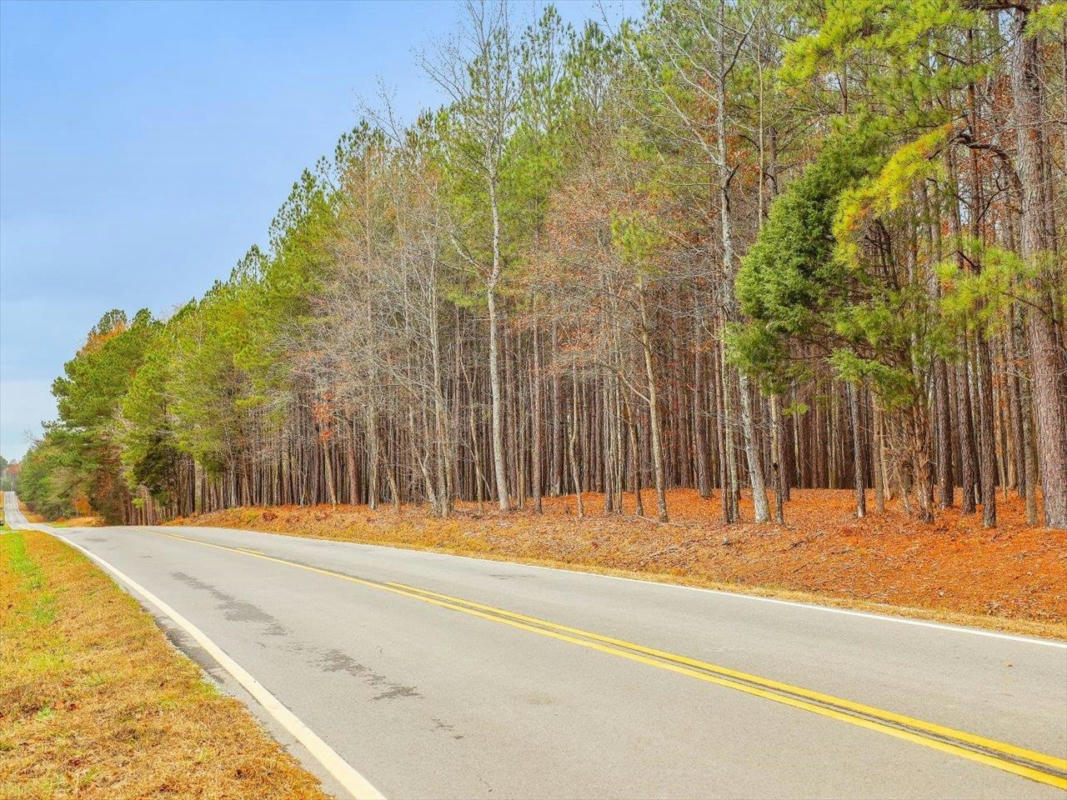 1388 HENRY OLDHAM RD, BEAR CREEK, NC 27207, photo 1 of 23