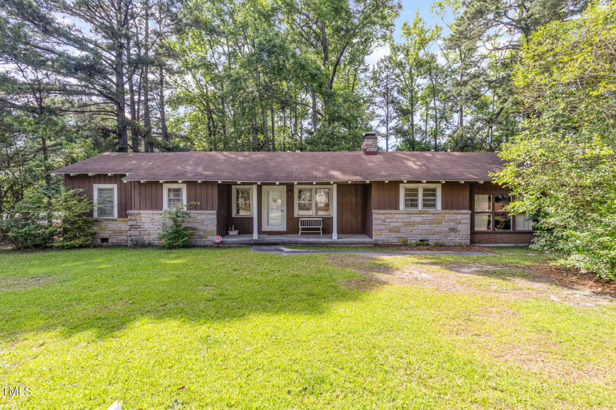 210 S GENERAL LEE AVE, DUNN, NC 28334, photo 1 of 30