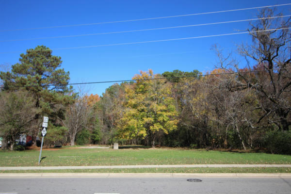 936 W HOLLY SPRINGS RD, HOLLY SPRINGS, NC 27540, photo 3 of 23