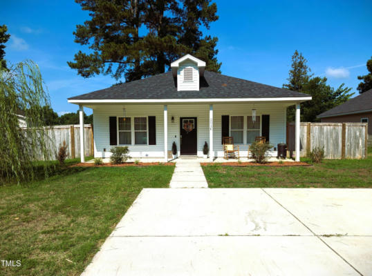 202 AUSTIN ST # HOUSE, FOUR OAKS, NC 27524, photo 3 of 36