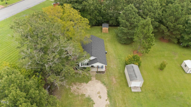 501 E GRANVILLE ST, DUNN, NC 28334, photo 3 of 41