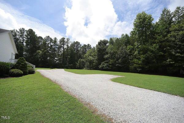 125 BEAVER DAM RD, HENDERSON, NC 27537, photo 3 of 22